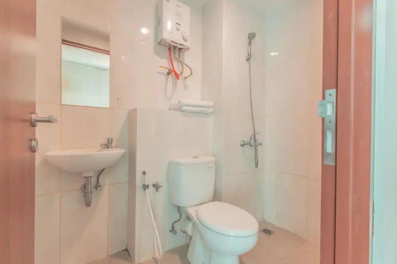 Redliving Apartemen Grand Kamala Lagoon - Kita Pro Tower Barclay North Bekasi Exterior foto